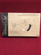 The Pampered Chef Cookie Press #1525 RETIRED - 15 Discs - In Original Box