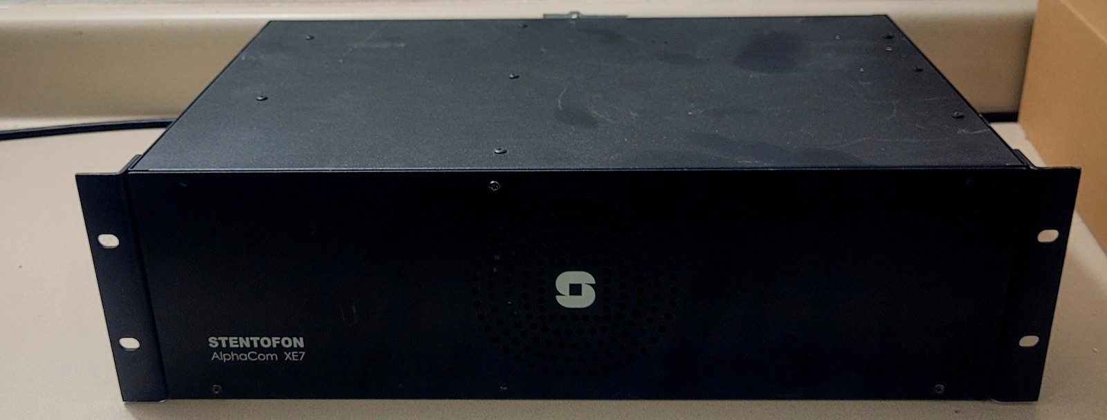 Vingtor Stentofon Alphacom XE7 Communication Sever Audio Intercom