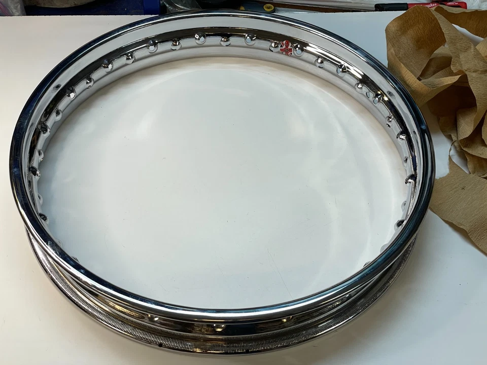 Triumph Bonneville 750 T140 NOS CWC Rear Wheel WM3-18 - Image 2 of 4