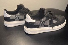 Black Low Top Sneakers Men’s Casual Shoes White Sole Lace Up