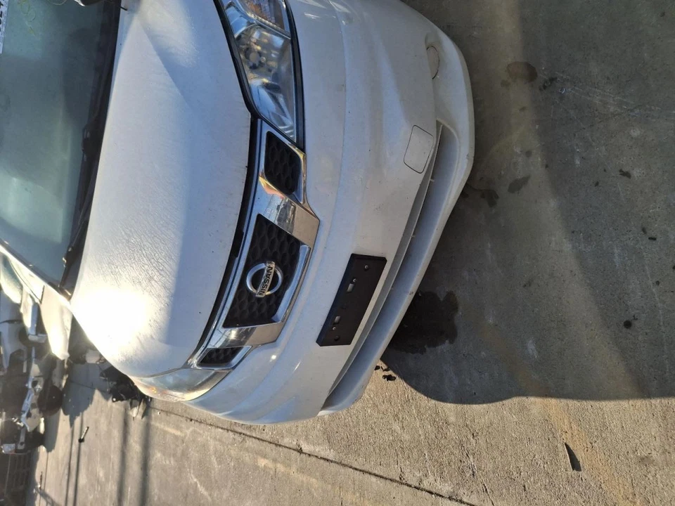 2014 Nissan NV200 Grille Chrome Used OEM 3683997 151K Miles Foto 2 de 2