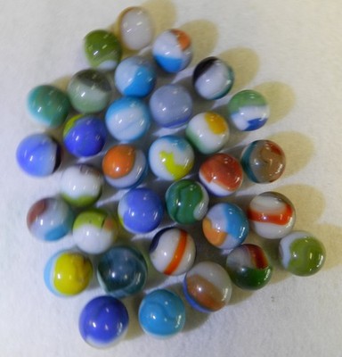 #20930m Vintage Group or Lot of 30 Nice Vitro Agate Marbles .59 to .64 In