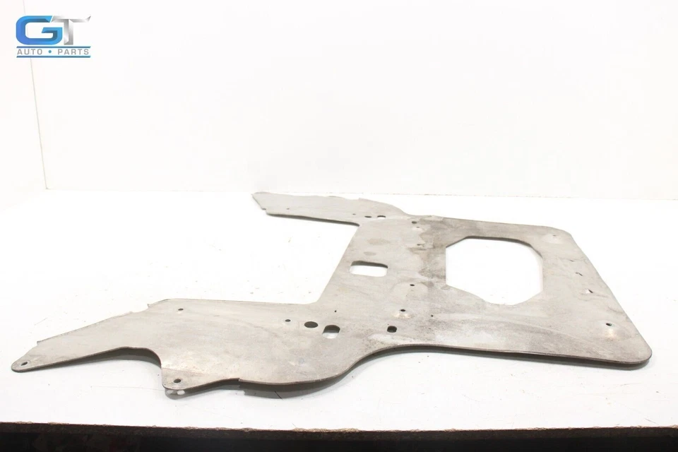 Aston Martin V8 Vantage 2007-2010 protector debajo del coche placa de deslizamiento OEM Foto 4 de 4