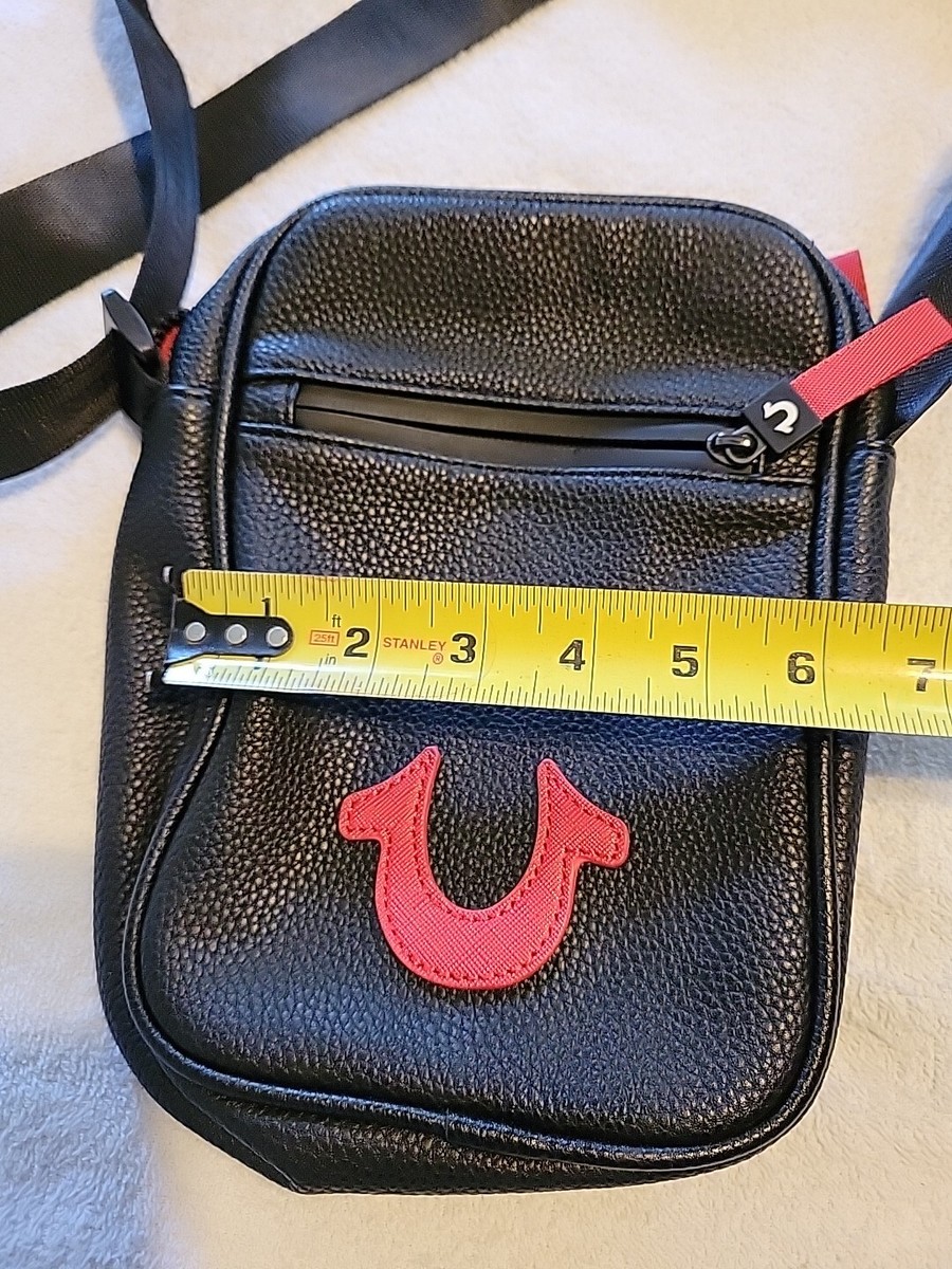 【極美品】TRUE RELIGION ブラック ショルダーバッグ海外限定　値下げ True Religion Black Crossbody Bag for Men | Lyst