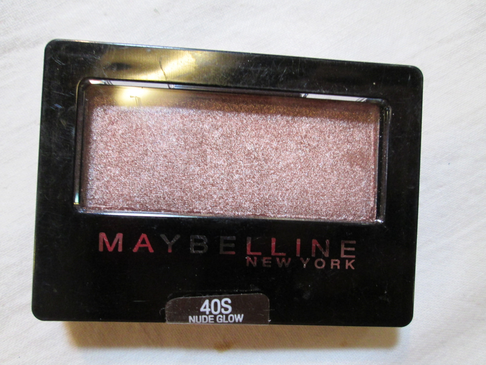 Maybelline Expert Wear Eyeshadow In Nude Glow Unlocked File