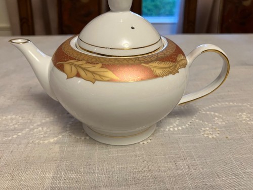 24 Piece SMCS Tirschenreuth Porcelain Tea Set With Plates - Picture 5 of 8