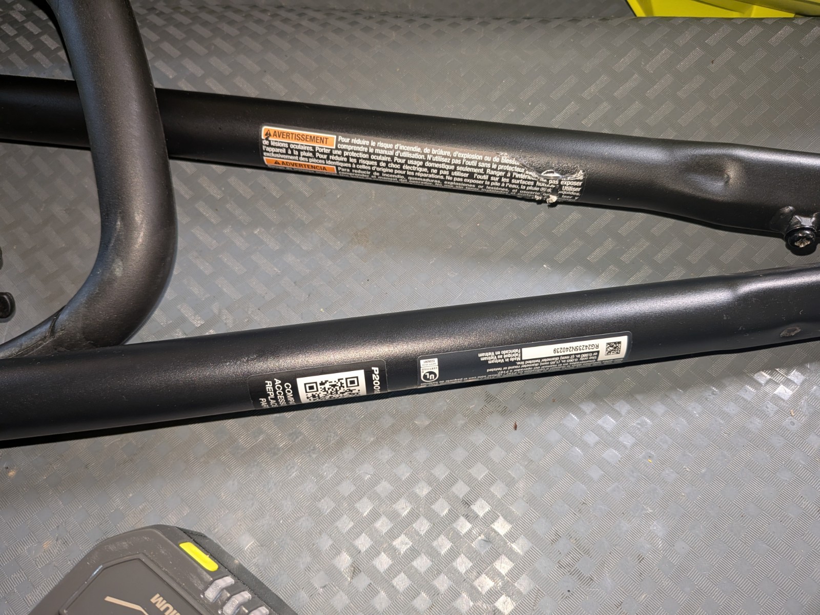 Ryobi 18V String Trimmer/Edger & Jet Fan Blower Kit 4Ah Battery & Charger