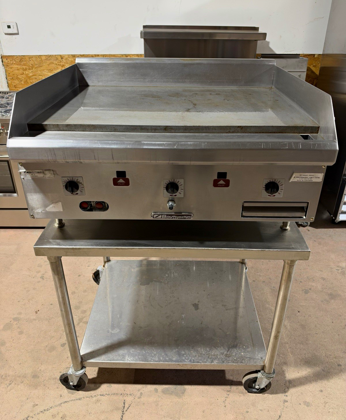 Southbend HDG-36 36” Gas Griddle with Thermostatic Controls