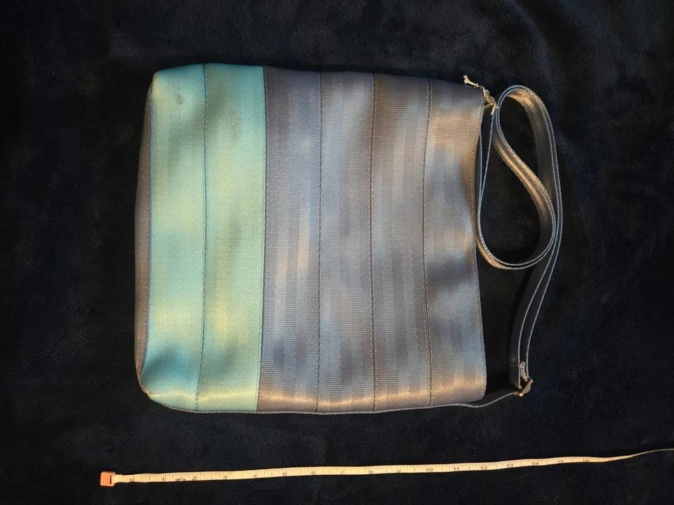 Bolso Bandolera Mensajero Disney Lilo And Stitch Harveys Foto 3 de 4