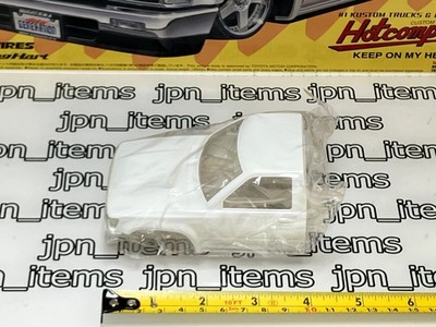 AOSHIMA 32008 1/24 Toyota HILUX 80 Custom Ver.1 Pickup Truck From