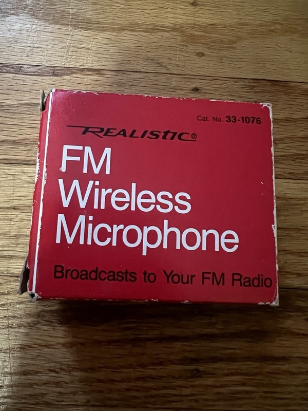 FM Wireless Microphone Broadcast to FM Vintage Radio Shack Realistic Brand