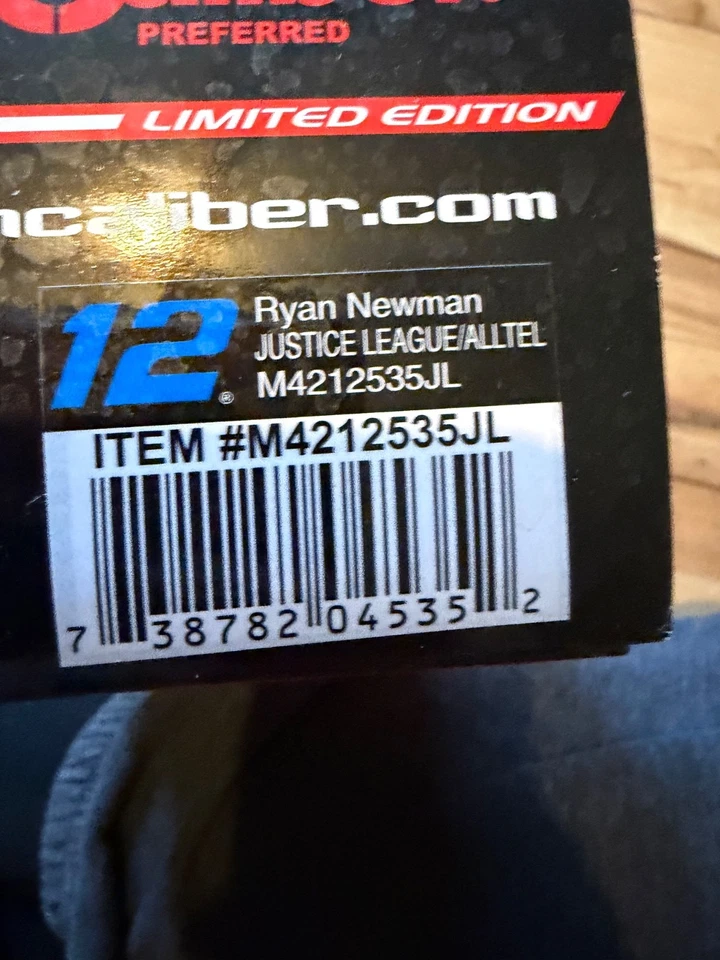 Ryan Newman #12 Justice League/Alltel Preferred Red Chrome 2004 NASCAR Diecast - Image 4 of 4