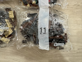 LEGO The Ninjago Movie: Destiny's Bounty (70618) Lot of 4 seals bags 8,9,10,11