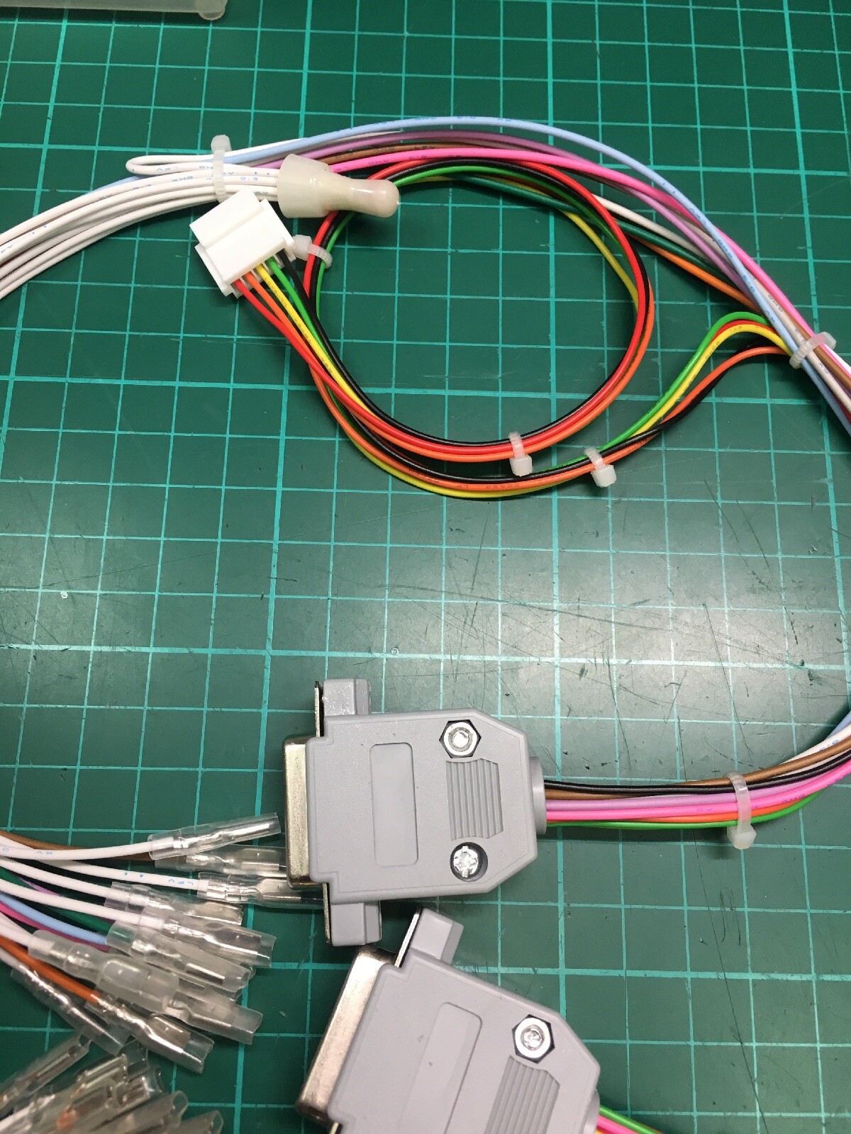 Câble pour panel Smallcab Supergun reliant 2 joueurs au format DB15 - 3