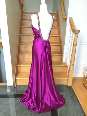 green emerald velvet dress Luxury Plum Lace Evening Gown – Elegant Long Dress for Weddings & Form –  FineLook main image 1