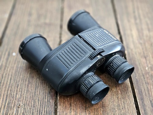 Simmons Black Binoculars 10x40 Model 1126 Fully Coated Optics w/Case - Picture 3 of 9