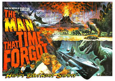 Das Land, das die Zeit vergessen hat - Dinosaurier Film Spoof PERSONALISIERTE Happy Birthday Karte
