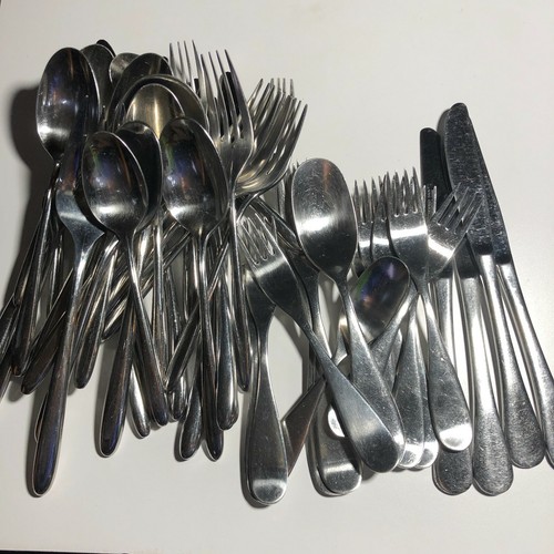 Lots of Pottery Barn Stainless Modern Flatware CHOICE of lot AUDREY LETTUCE OCTO - Picture 3 of 96