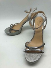 Pre-Owned Jewel Badgley Mischka Silver Size 8 Stiletto Heels
