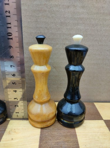 RARE Vintage Soviet Wooden Chess Set, USSR Chess Set Vintage Folding Board 35x35 - Picture 13 of 18