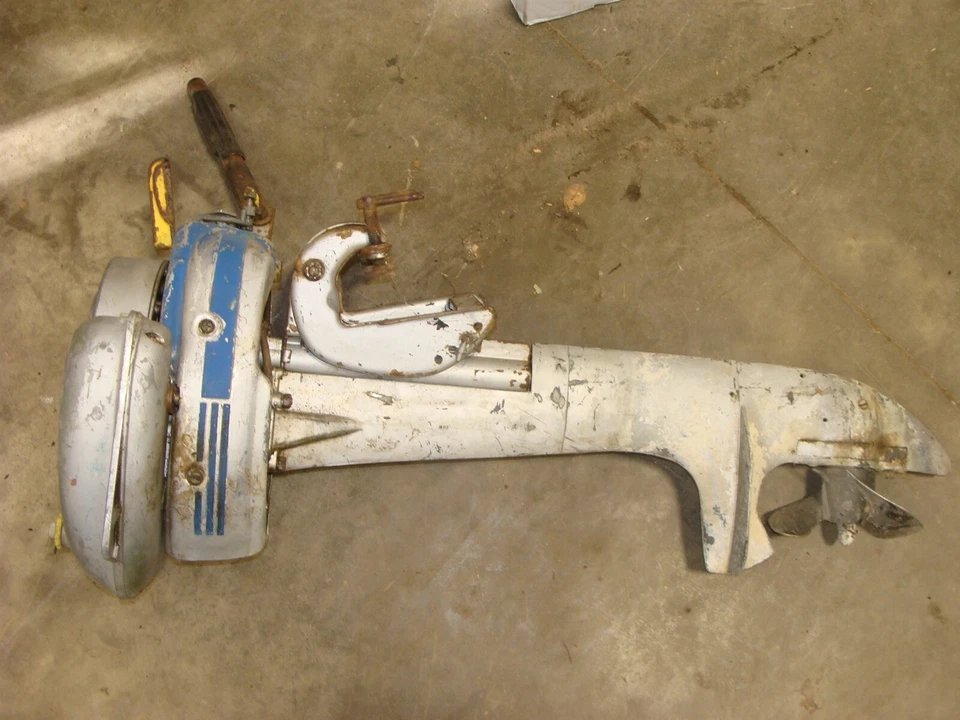 1940's Goodyear Sea-Bee outboard motor Gale OMC magneto rotor flywheel 3hp? - Image 4 of 4