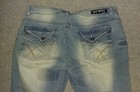Women's Red Rivet Light Wash Distressed Heavy Stitch Stretch Capri Jeans Size 11 — photo 4