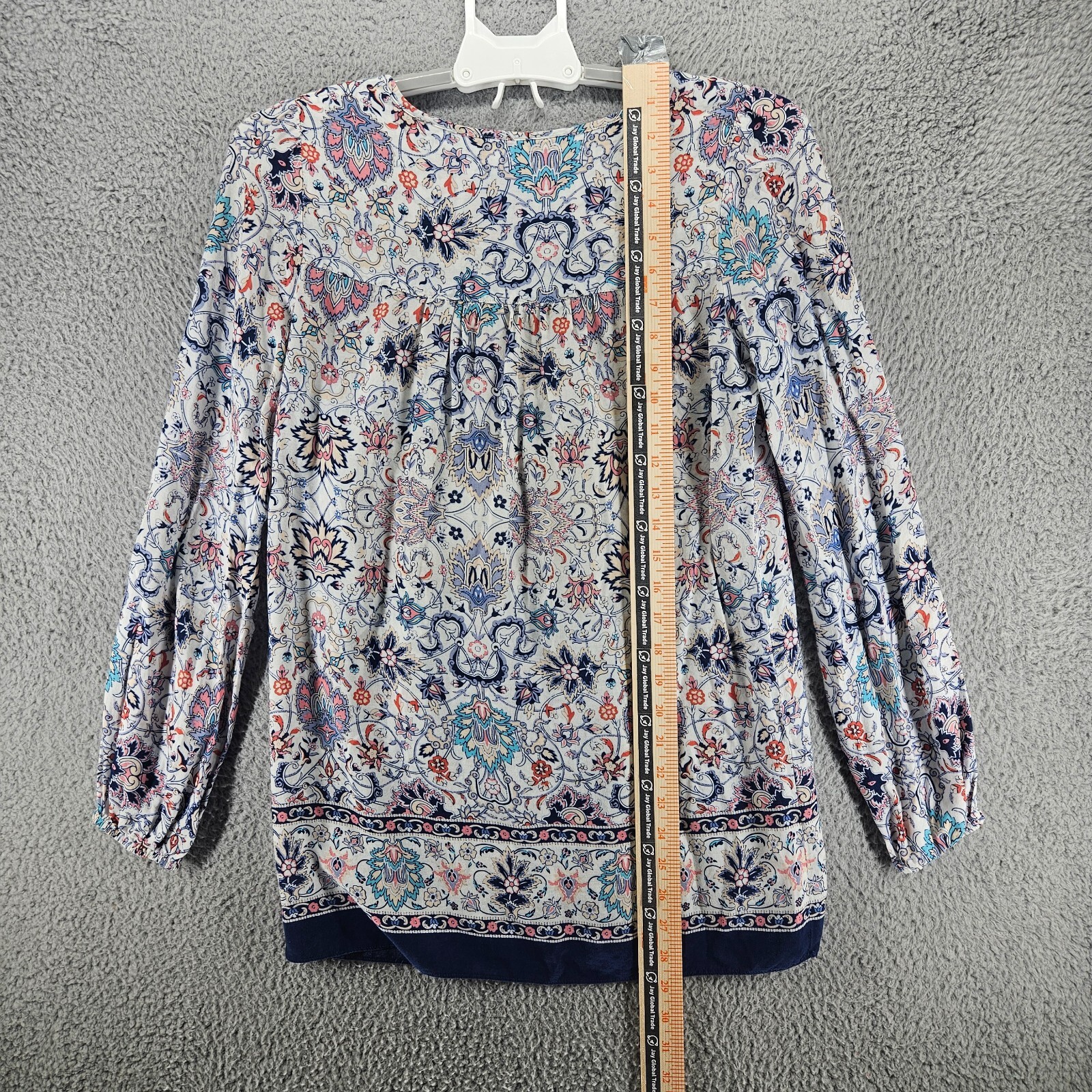 Max Studio Women's Small Top Blouse Long Sleeve Floral Print Soft Casual Sz S