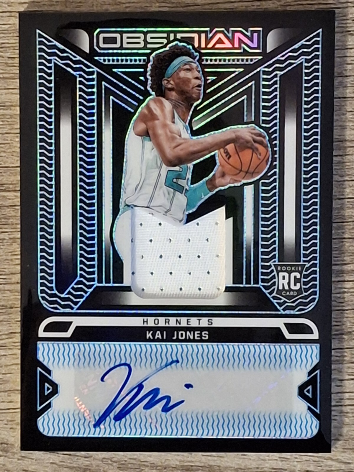 2021-22 Obsidian Kai Jones RC #RJI-KAI Rookie Patch Electric Etch Blue Auto /16