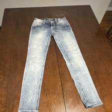 Miss Me Women's Skinny Jeans Blue Medium Wash Embroidered 5-Pocket Denim