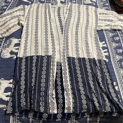 Hem & Thread Navy and White & Navy Kimono
