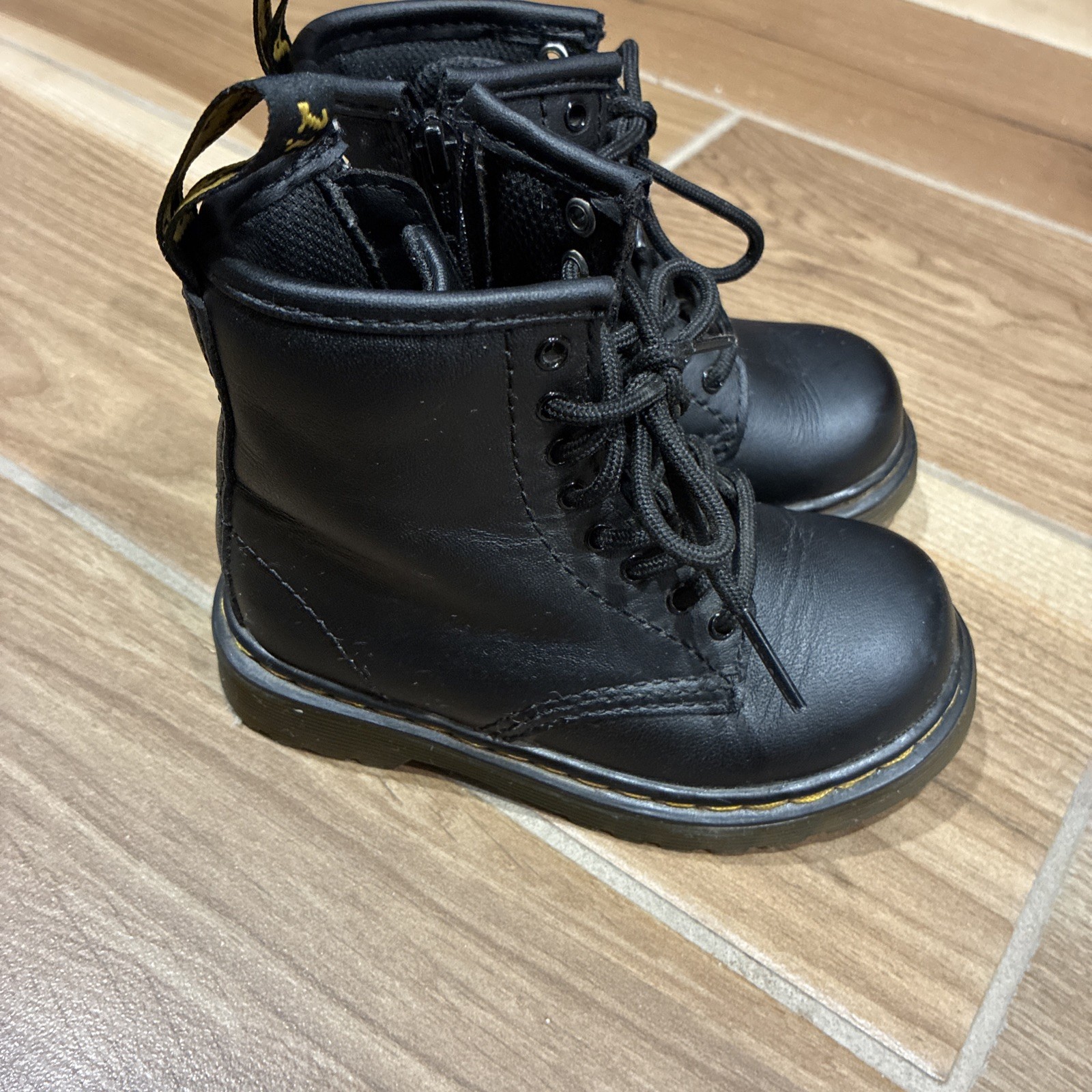 Dr. Martens 1460 T Black Leather Kids Combat Boots US Size 7 Lace Up Zip
