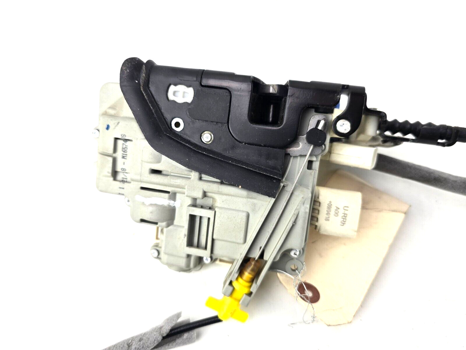 2016-20 BENTLEY BENTAYGA FRONT RIGHT DOOR LOCK LATCH ACTUATOR MOTOR ASSEMBLY