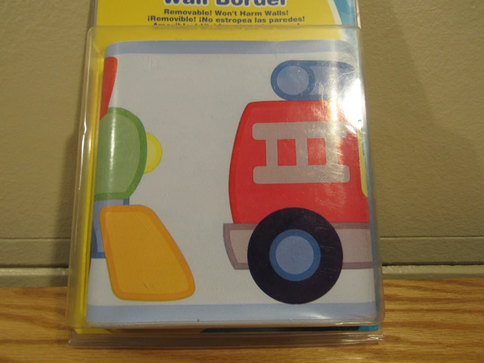 Little Tikes vehicle removeable wall border 5"x15', New - Image 3 of 4