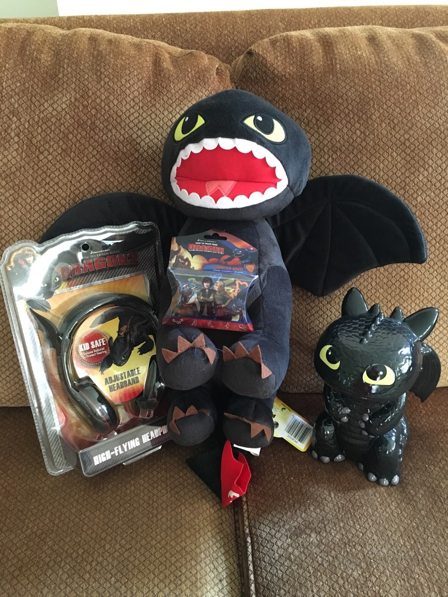 How To Train Your Dragon 2 Toothless Bundle Plush Bank Headphone & Silly  Bands | eBay Australia