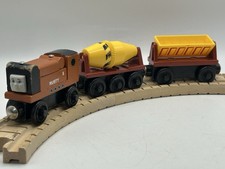 Thomas Friends Wooden Railway Rusty W/ Construction Cars Set - RETIRED
