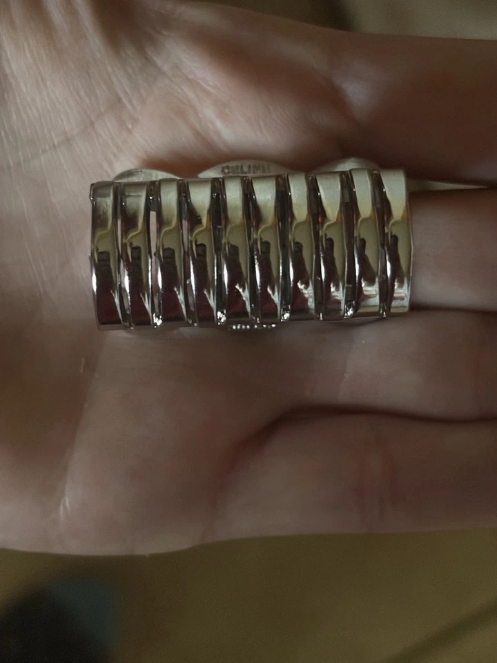 Nuevo • Clip de pelo Celine de metal plateado - Clip de garra mediano Foto 4 de 4