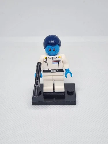 Star Wars Admiral Thrawn Custom Lego Minifigure