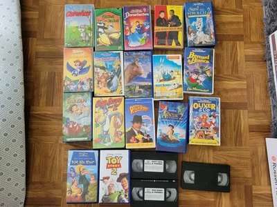 XXL VHS Kasetten Cartoon Zeichentrick Bundle - 20 Stück - Bugs Bunny Toy Story - Bild 1 von 4