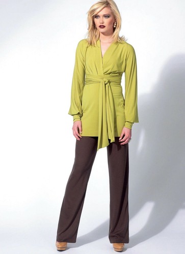 VOGUE SEWING PATTERN 8825 MISSES 8-16 EASY PULLOVER TOP OR TUNIC, DRESS & PANTS - Picture 3 of 11