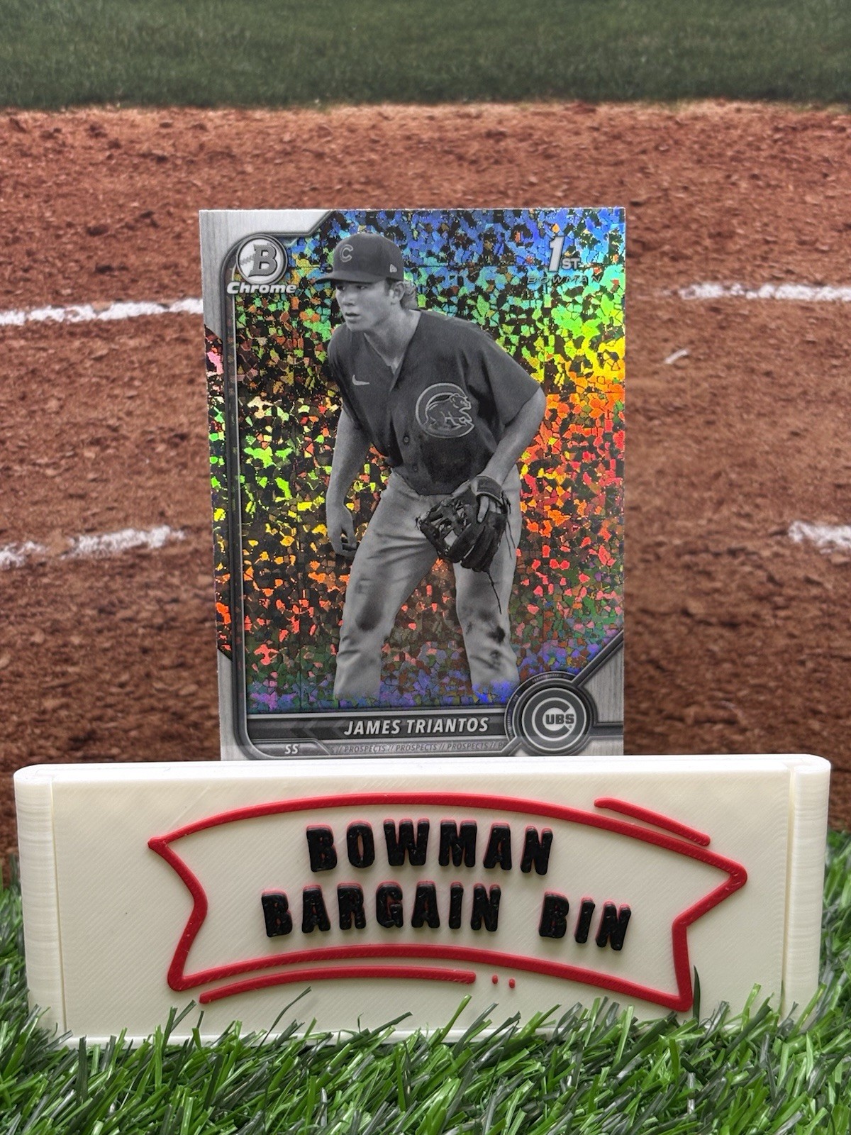 2022 Bowman Chrome Prospects Black & White Mini-Diamond Refractor James Triantos