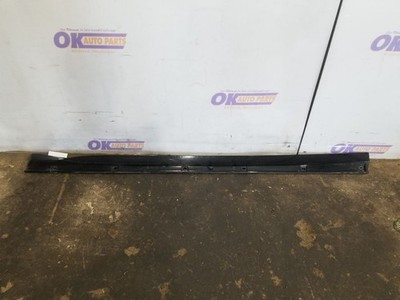 04 2004 TOYOTA 4 RUNNER LIMITED ROCKER PANEL MOULDING BLACK RIGHT PASSENGER