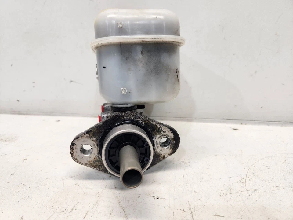 Dodge Dakota 2006-10 (4,7 L/4x4) cilindro maestro de freno con ABS trasero Foto 3 de 4