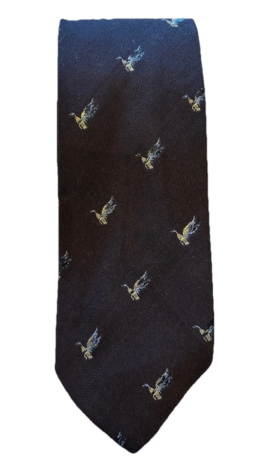 Vintage Men’s Italian Navy Tie 3.75” Flying Ducks Kasmir Wool Silk Blend Hunting - Image 4 of 4