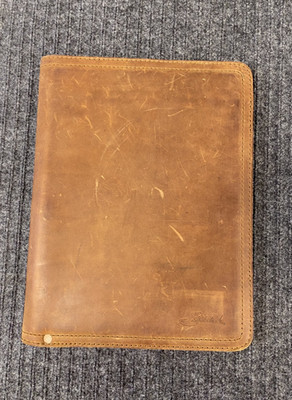 Saddleback Leather Portfolio, Tobacco Brown, Hard to find, large 10x13.5 size