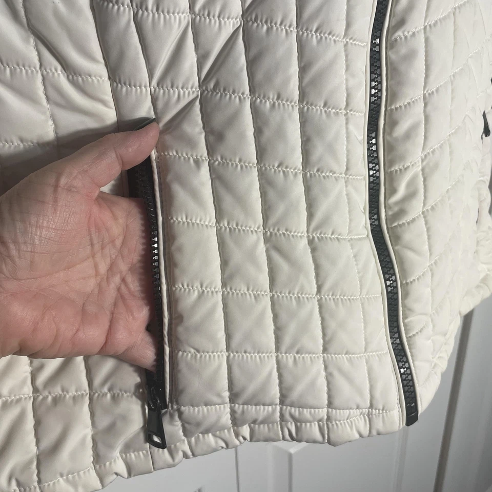 Calvin Klein Vest Women 3X White Quilted Full Zip Puffer Fleece Lined Collar - Image 2 of 4