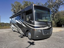 2017 Thor Motor Coach MIRAMAR 35.2