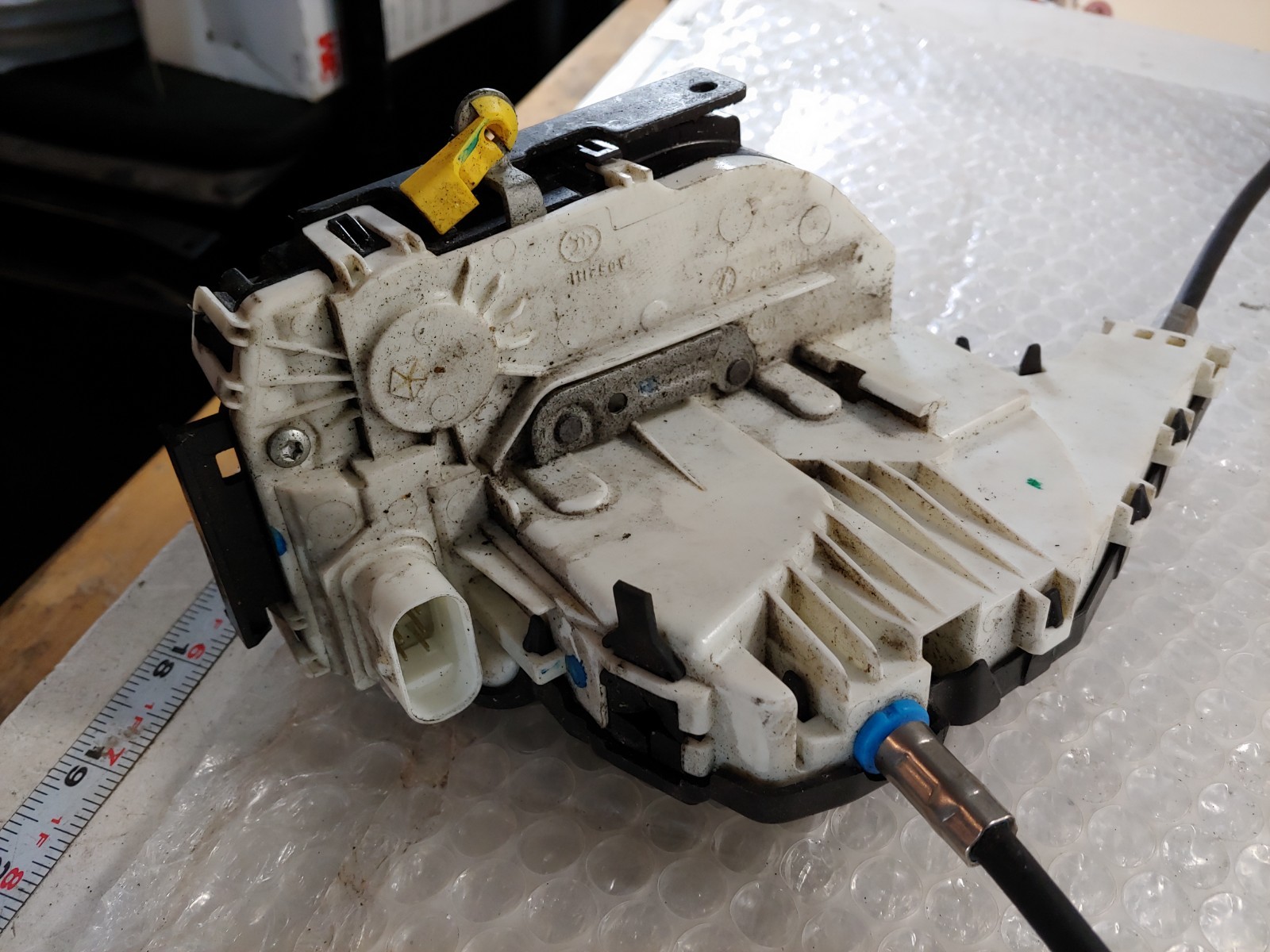 Maserati Ghibli 2014-2020 Front Door lock actuator P/N 403160230
