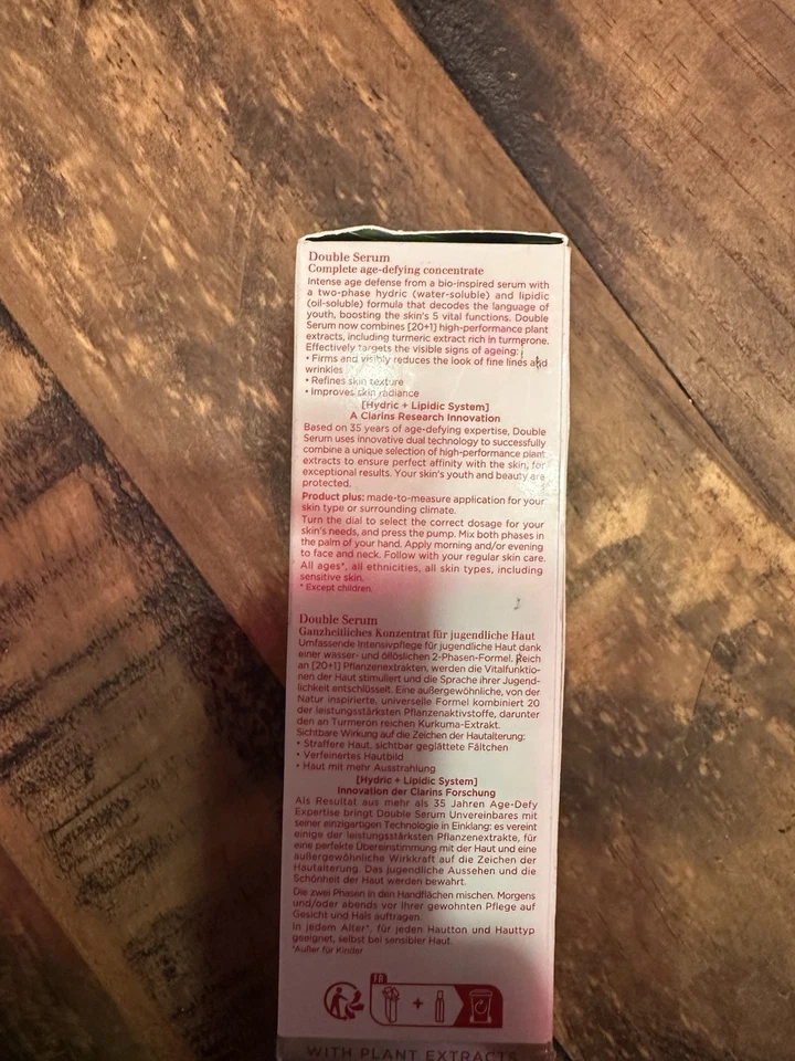 Clarins Double Serum Hydric Lipidic System 1 oz (30 ml) Control completo de la edad Foto 3 de 4