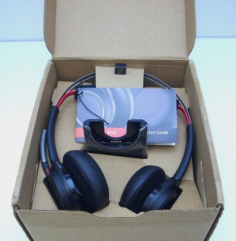 Image 1 - Plantronics-Voyager-Focus-UC-B825-Bluetooth-USB-Headphones-with-Stand-202652-101