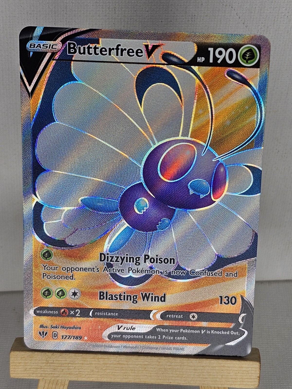 POKÉMON TCG BUTTERFREE V 177/189 SWSH DARKNESS ABLAZE FULL ART NM/M